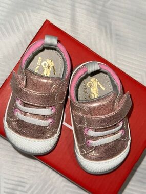 See Kai Run Stevie II Rose Shimmer First Walker Sneakers - Size 3"